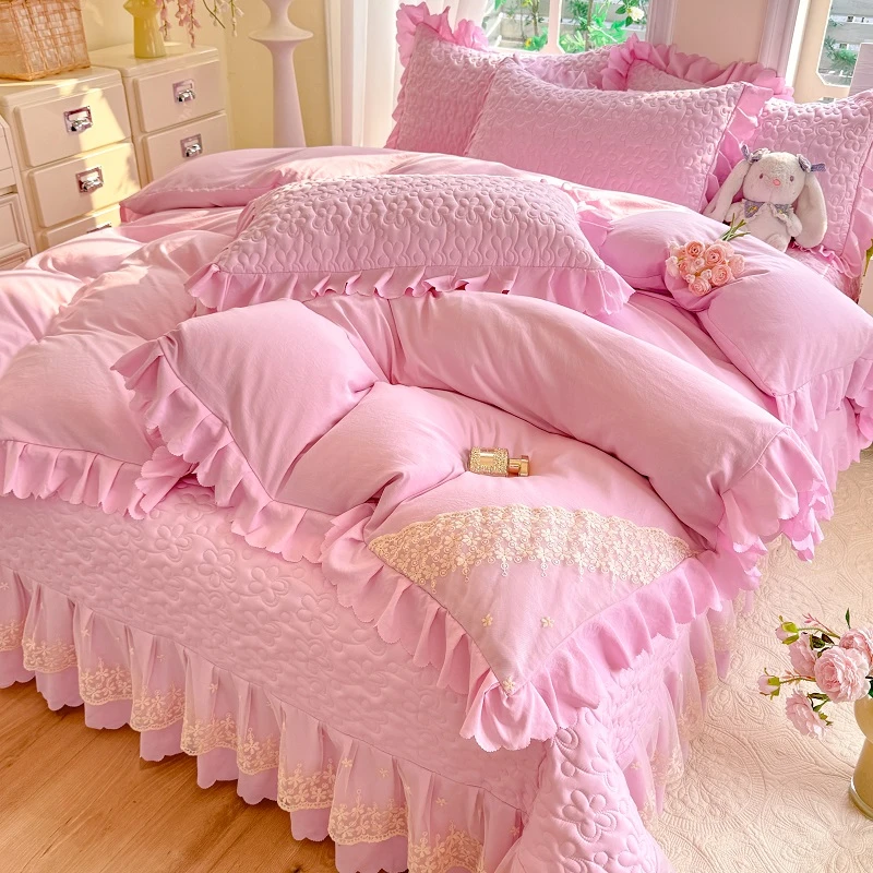 网红款蕾丝床盖四件套公主风轻奢纯色卧室床品床上用品三件套四季
