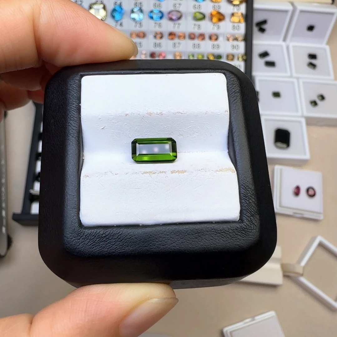 老***学碧玺珠宝半成品未镶嵌天然