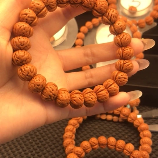 桃核吊坠路***8极品蟠桃