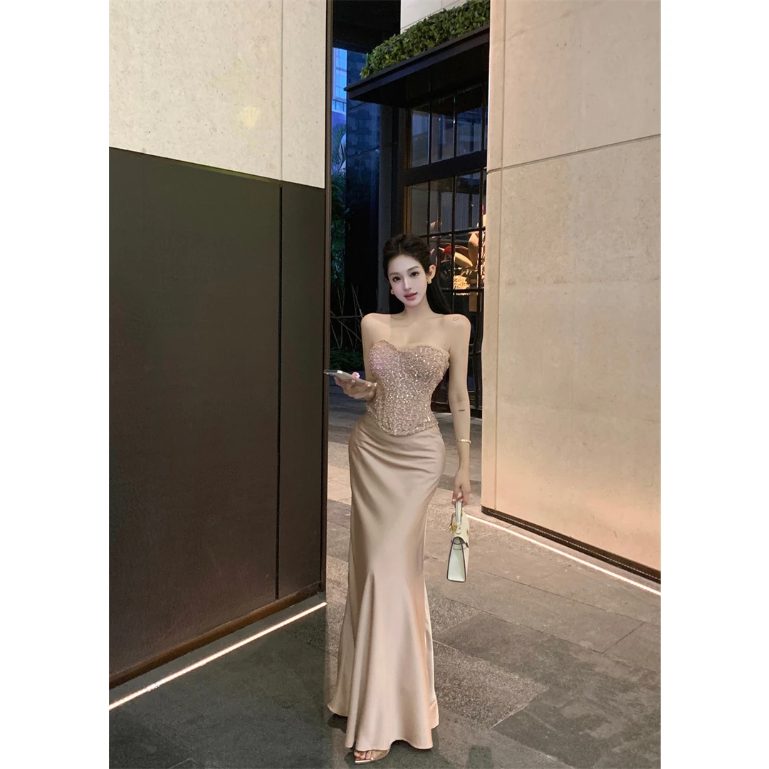 2025秋季新款气质心机显瘦法式设计感抹胸上衣缎面长裙套装女装潮