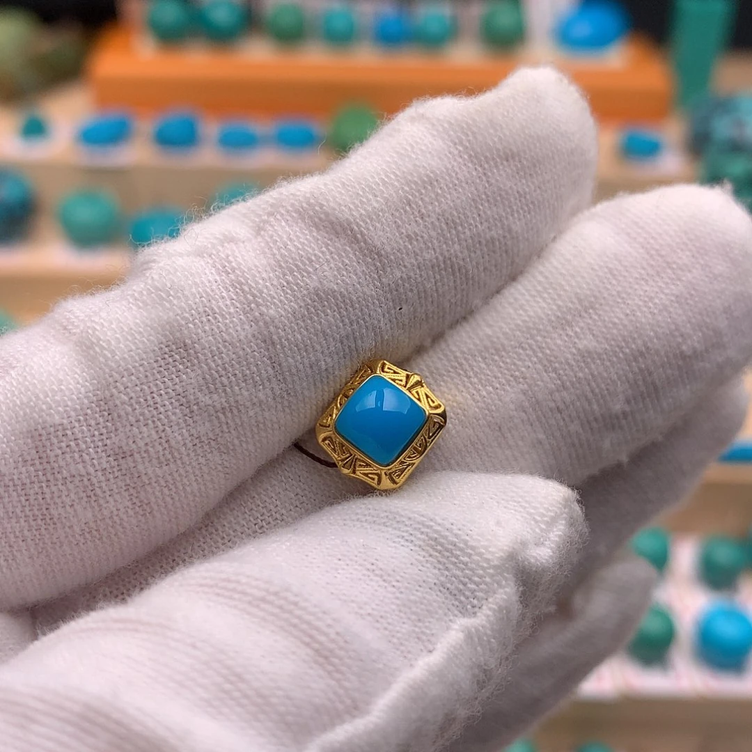 未镶嵌绿松石珠宝奇石