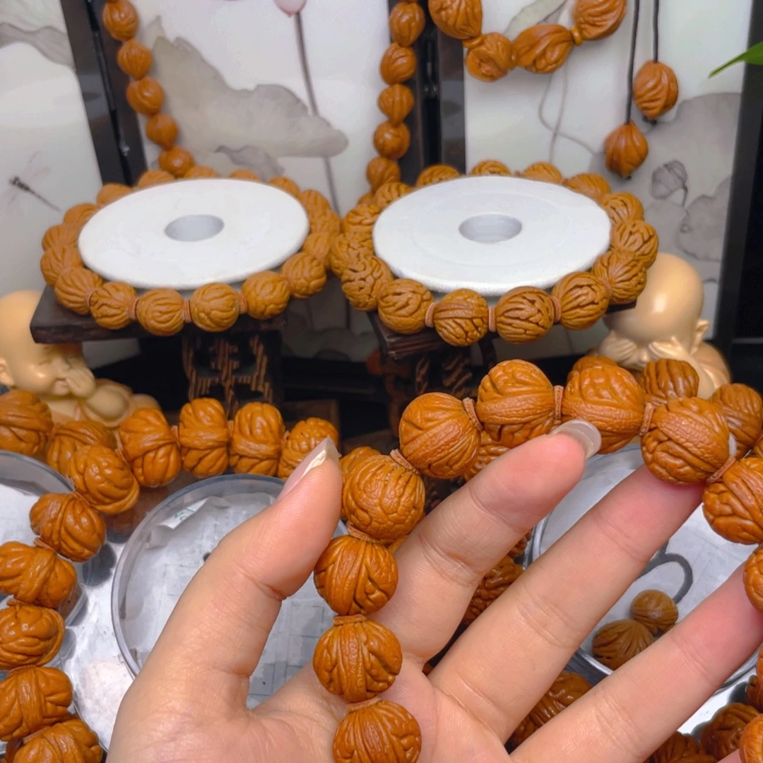 强***.玩手机就好想玩电脑