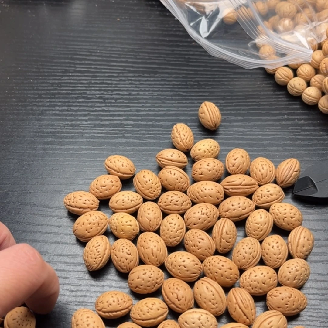 沐***^手串文玩核桃散籽发货30