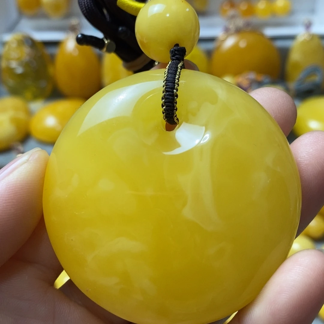 琥珀未镶嵌颈饰蜜蜡吊坠