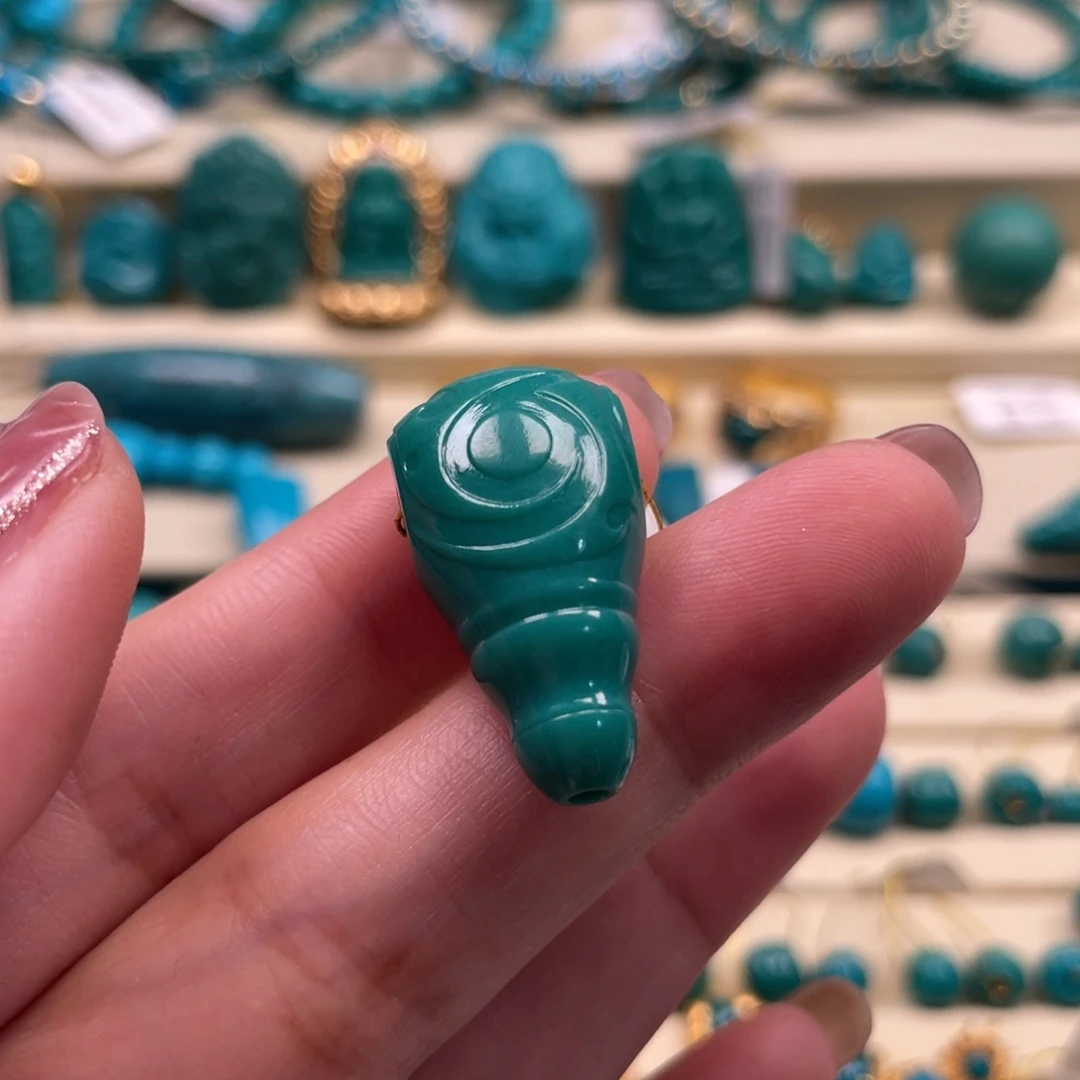 未镶嵌绿松石珠宝奇石藏***人