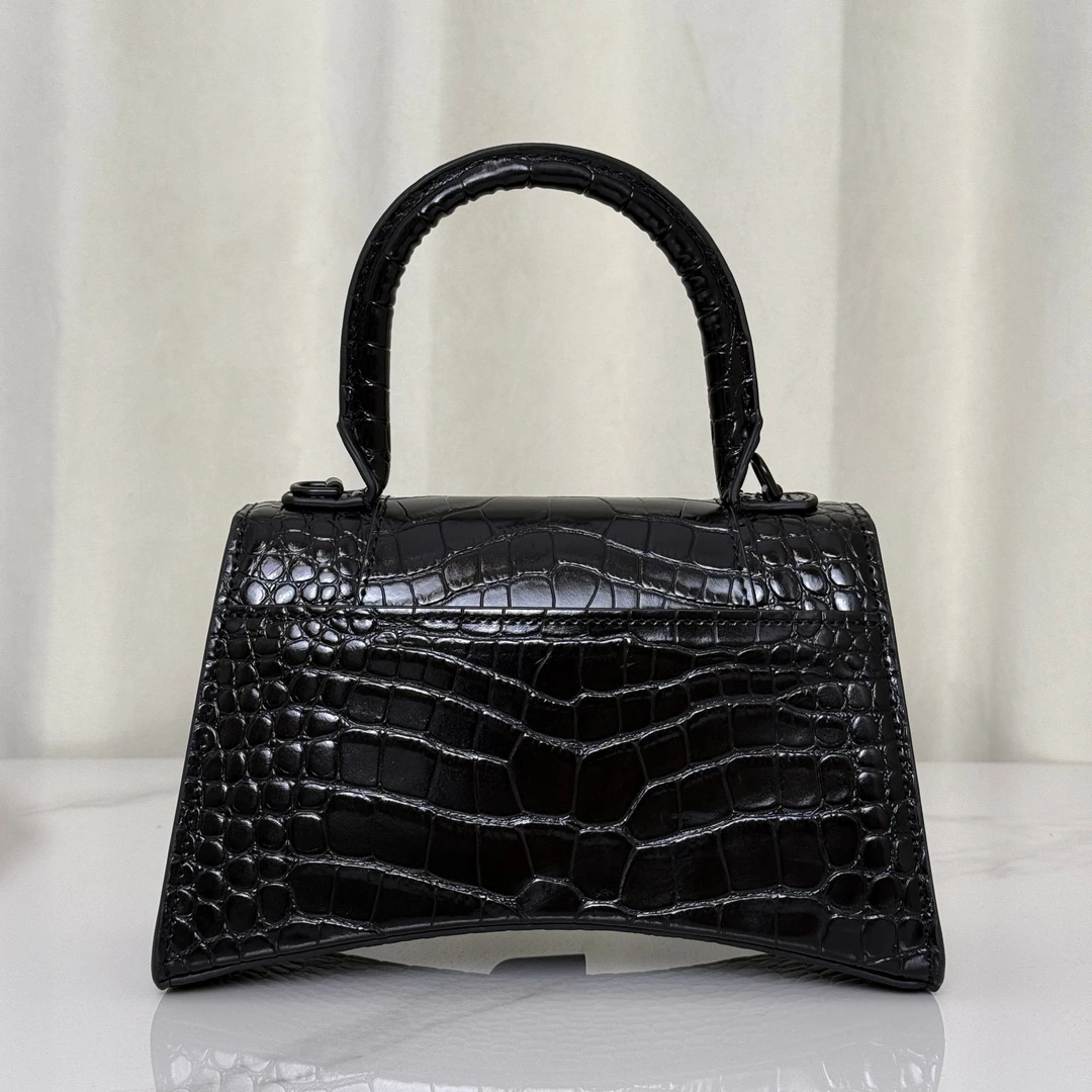 B-AnAn-黑色皮包-漏