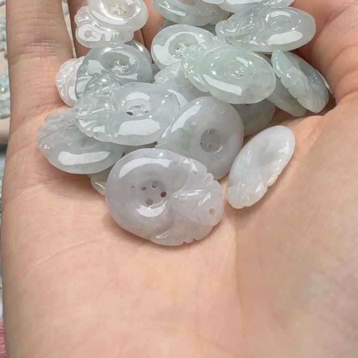 未镶嵌挂件翡翠福利1个，不包邮，拍一单邮费发货