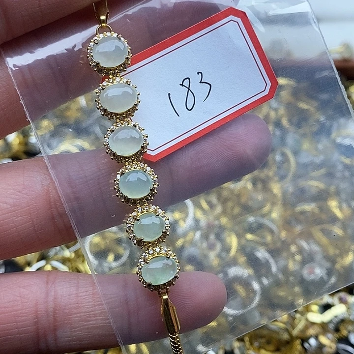 翡翠未镶嵌戒指183