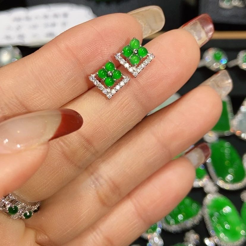 【闪购商品】翡翠耳饰未镶嵌天然翡翠