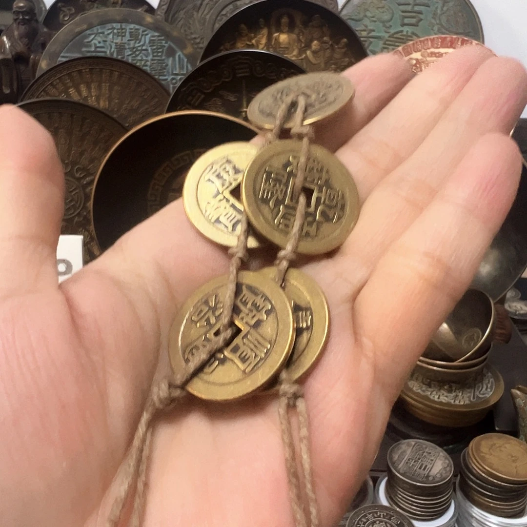 金属复古风格摆件