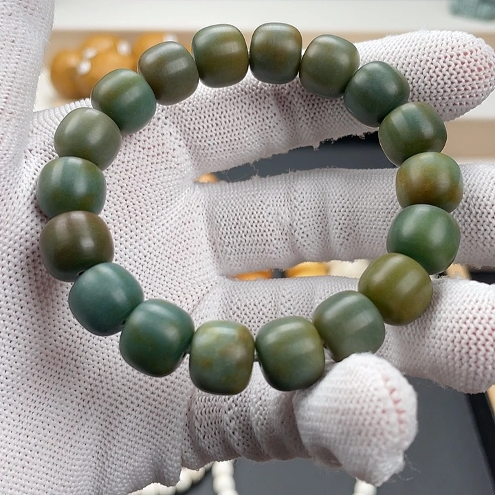 吊坠白玉菩提卡12手工干磨通货