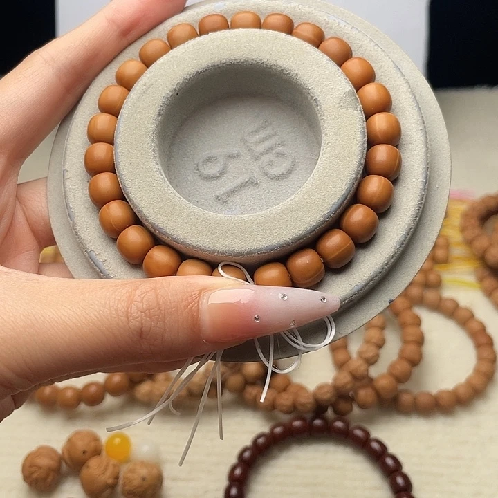 苏***强手串猴头核桃老邢