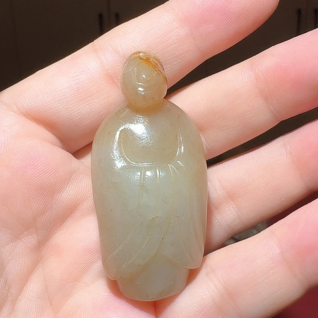 手饰和田玉未镶嵌