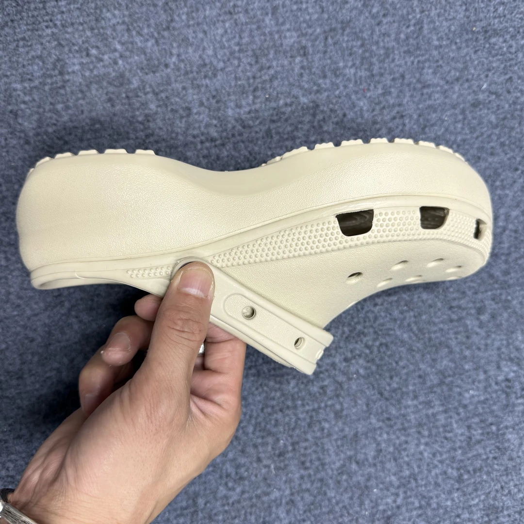 【云哚1跟高4.1CM】2025年女鞋时尚休闲洞洞鞋百搭款