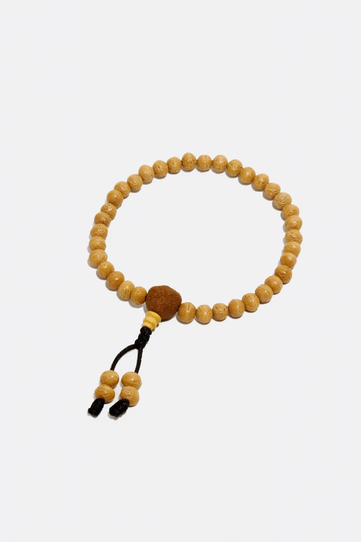 平替凤眼  手持文玩飞碟桩配龙眼三通 野酸枣核 尺寸7mm--7.5+mm