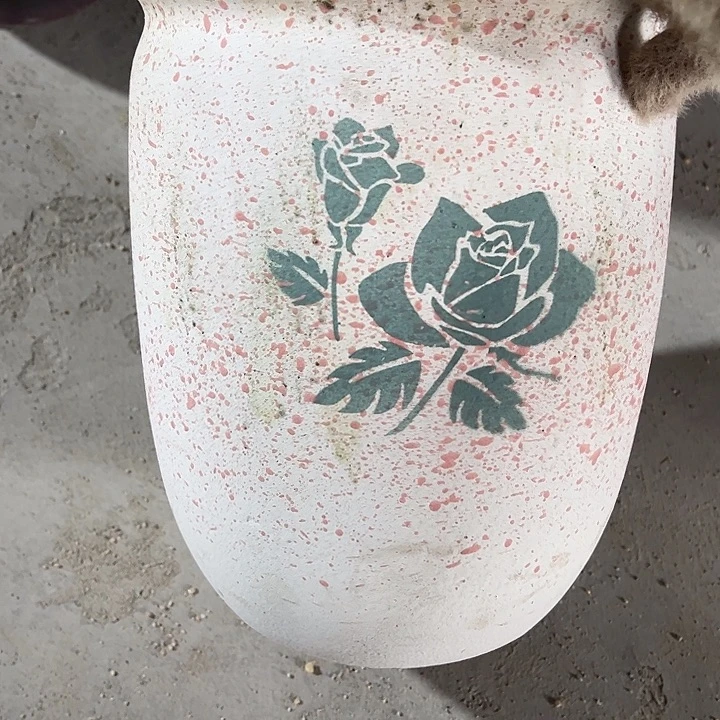 微瑕高度25厘米口径20厘米