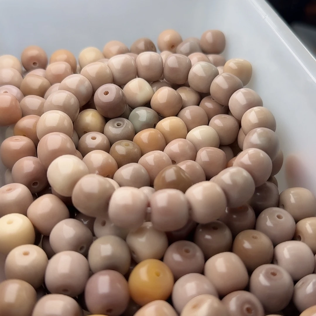 吊坠菩提根/象牙果50 颗骨瓷奶茶 13 桶