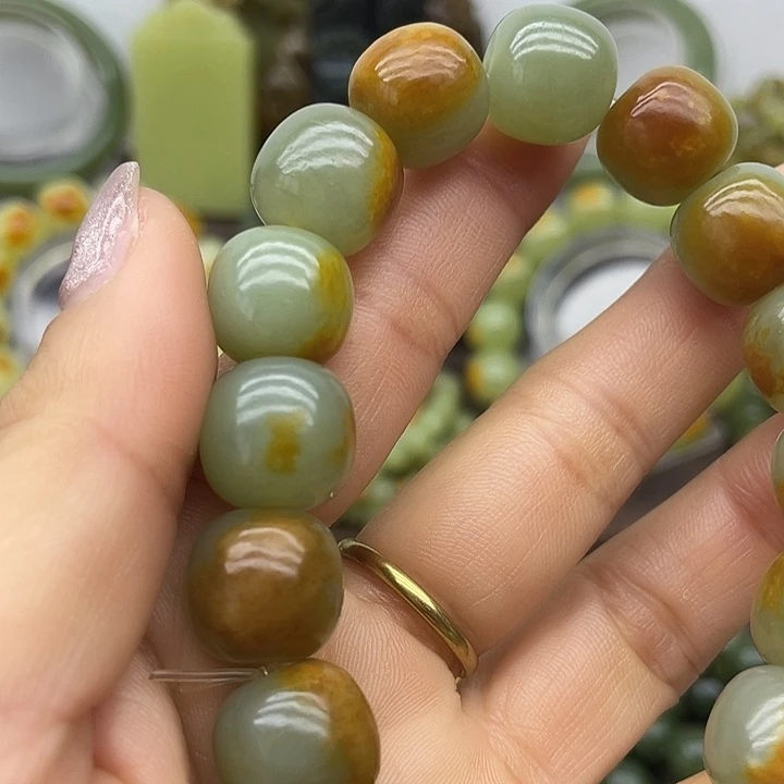 岫岩河磨玉（透闪石质玉）未镶嵌手链