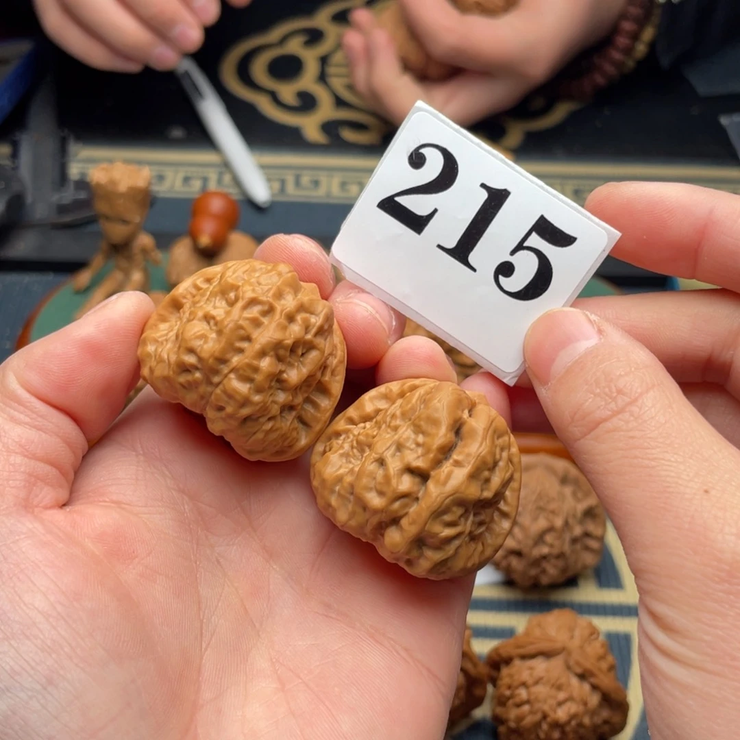 桃核吊坠35蛤蟆头215号