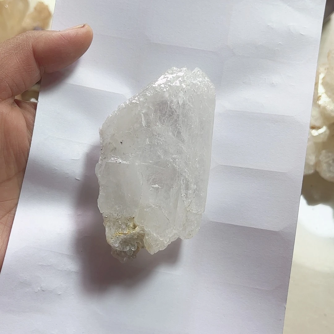 水晶天然水晶原石未镶嵌梅*朵