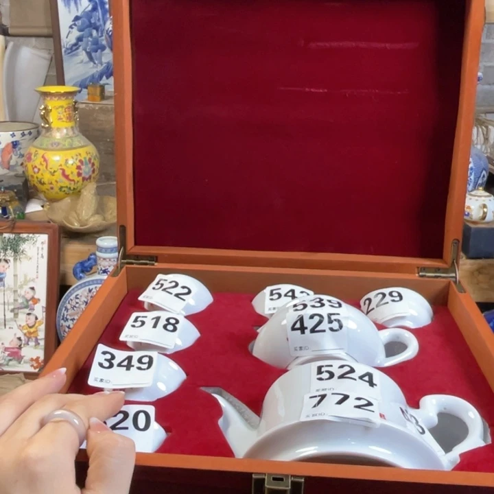 装饰品景德镇陶瓷摆件