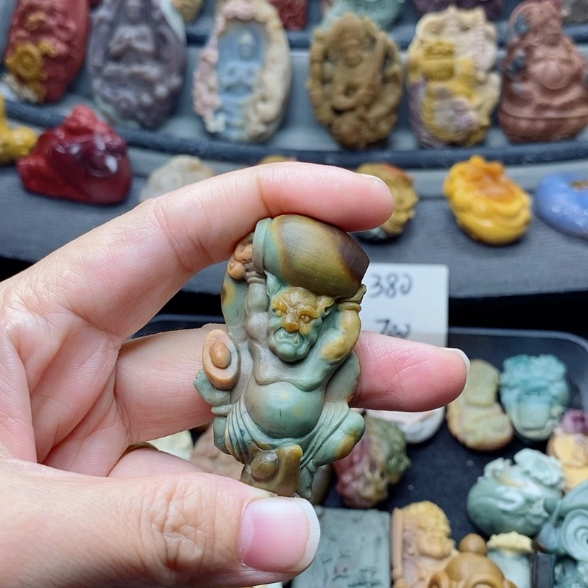 【闪购商品】定制石英质玉吊坠未镶嵌