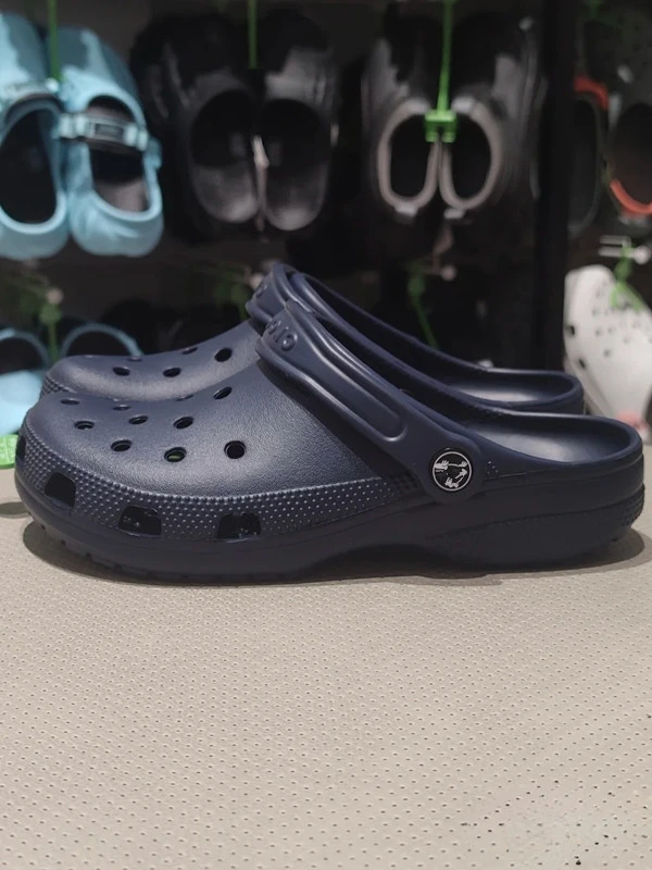 经典明星款洞洞鞋夏季防滑男女情侣洞洞鞋沙滩鞋凉拖鞋