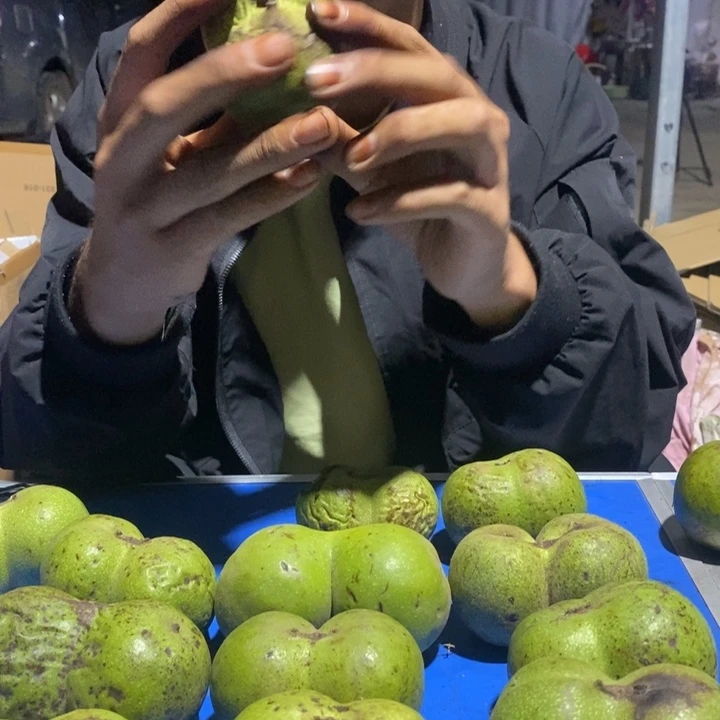 吊坠文玩核桃西**圣