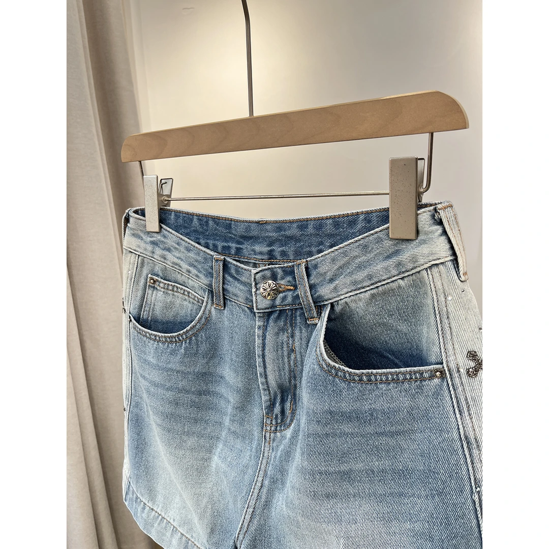 B天丝棉闪钻4分裤！梅雨三伏都透气 直筒牛仔短裤 E304 女装 H6233