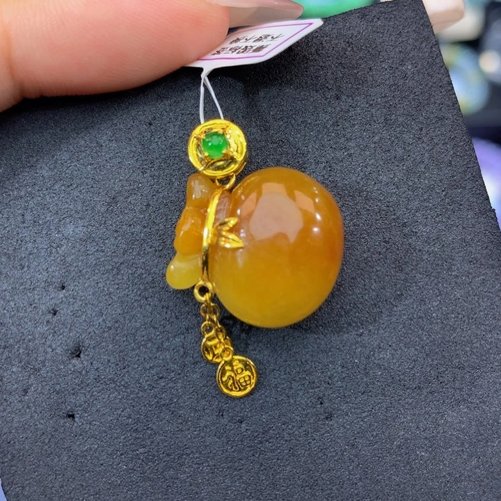 18K金镶嵌手串翡翠翡翠