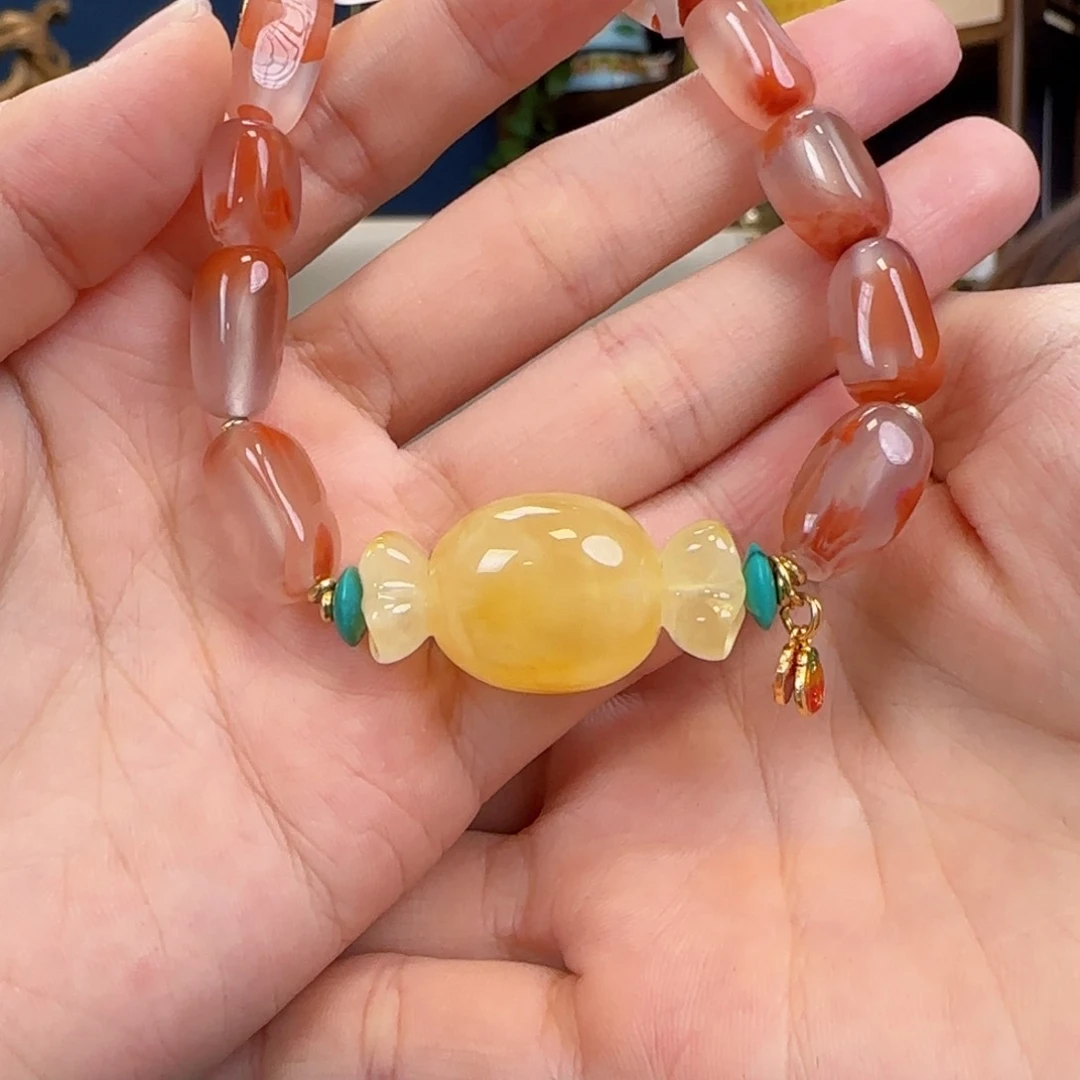 手链未镶嵌南红玛瑙小**?