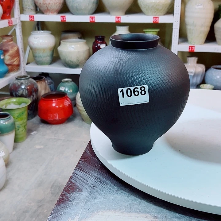 青***稚花瓶摆件摆件高24口8。 摆件摆件。1068