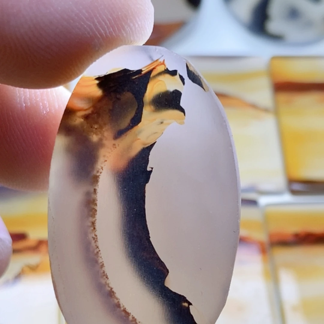 【闪购商品】玛瑙/玉髓颈饰未镶嵌石***缘