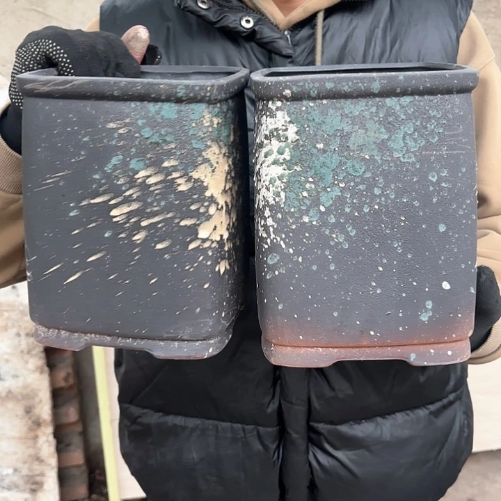 红陶泼墨两个口径15高度20