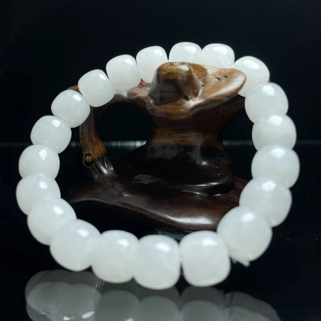 A549 和田玉手串 GS9175268