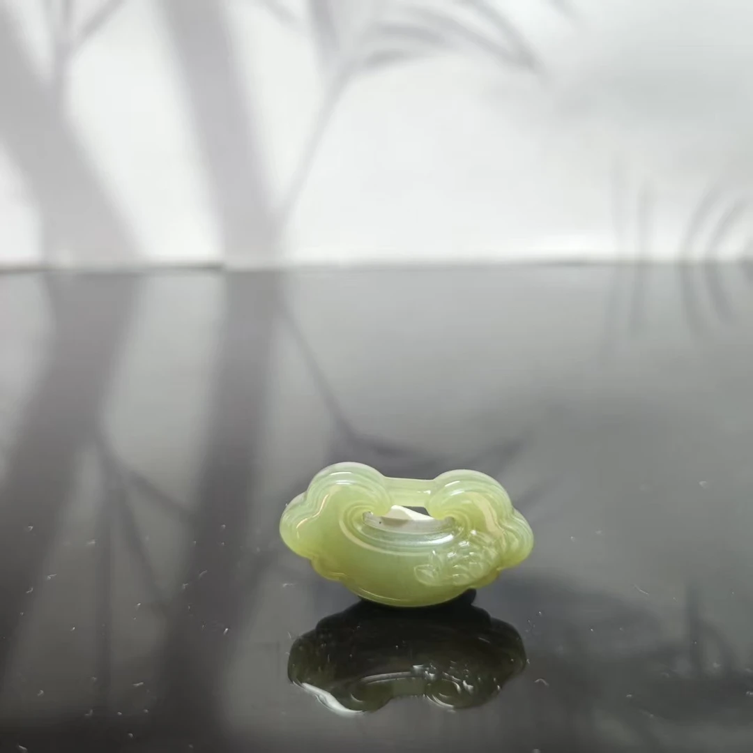 Z和田玉平安锁吊坠0302