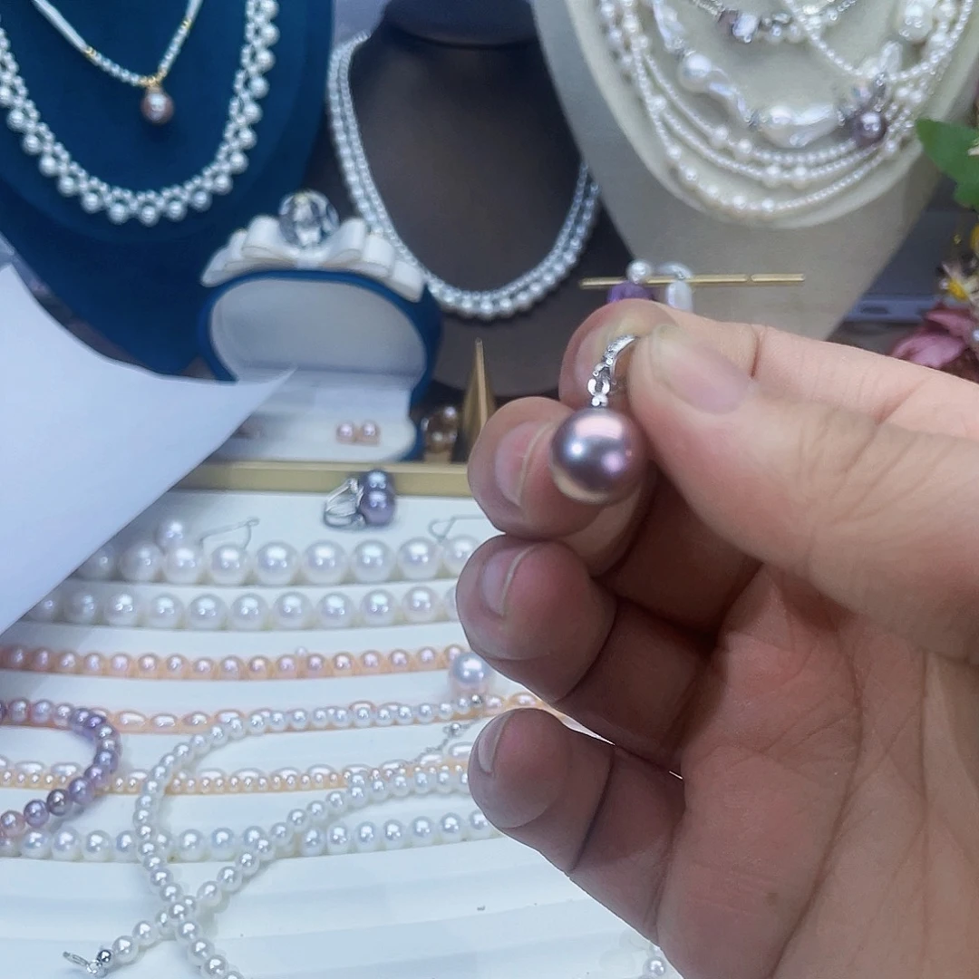 淡水珍珠颈饰合金