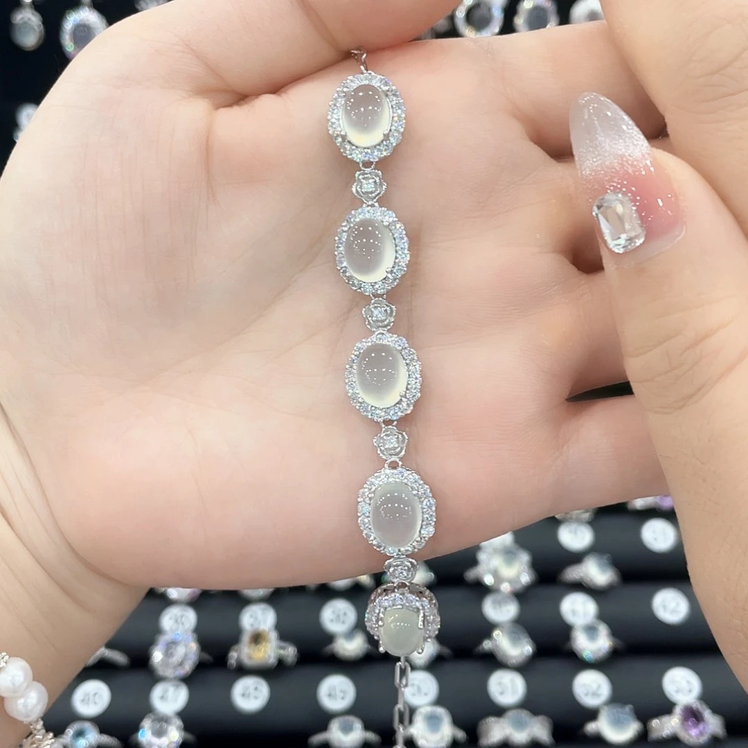 S***e银S925镶嵌蛇纹石玉手链