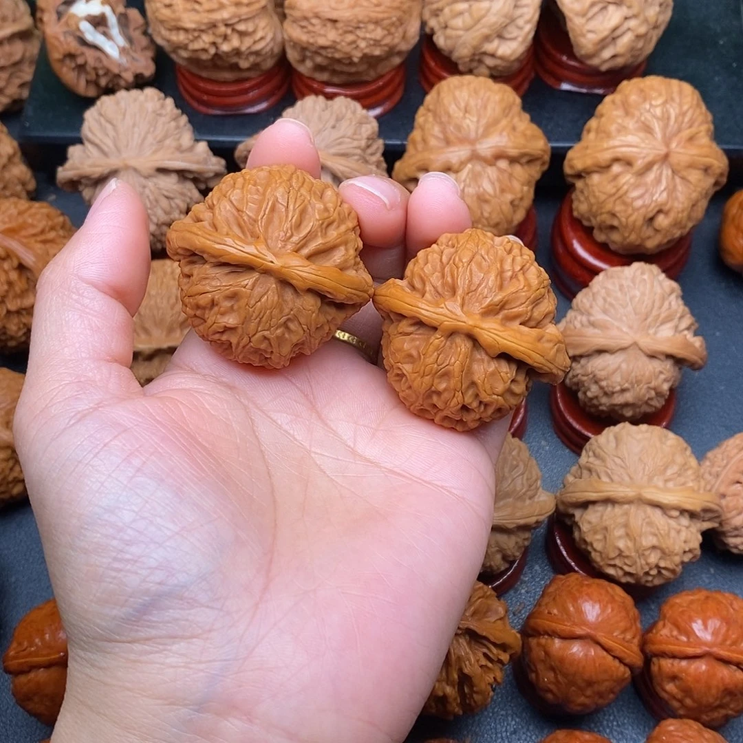 文玩核桃把件42宫灯色差介意勿拍