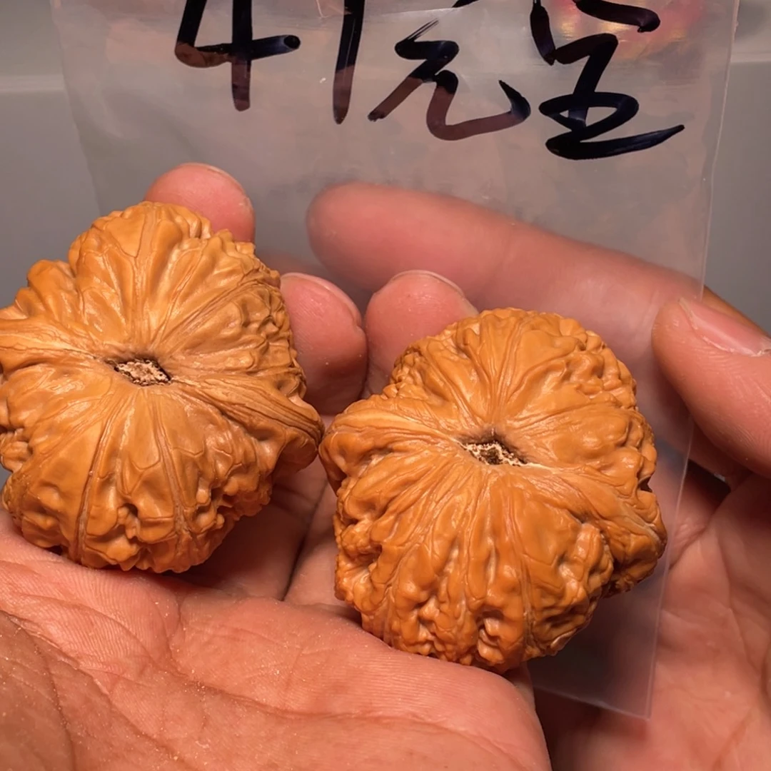 文玩核桃吊坠文玩核桃