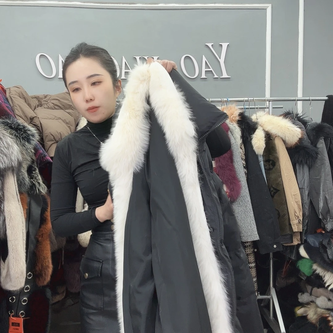 姚小妖家高端皮草