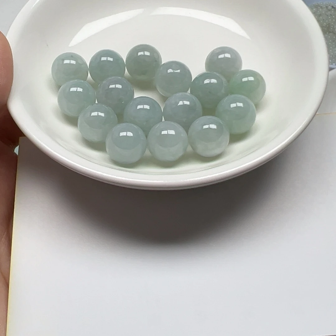 翡翠散珠小****g纯天然缅甸翡翠A货卡12，16颗分3单