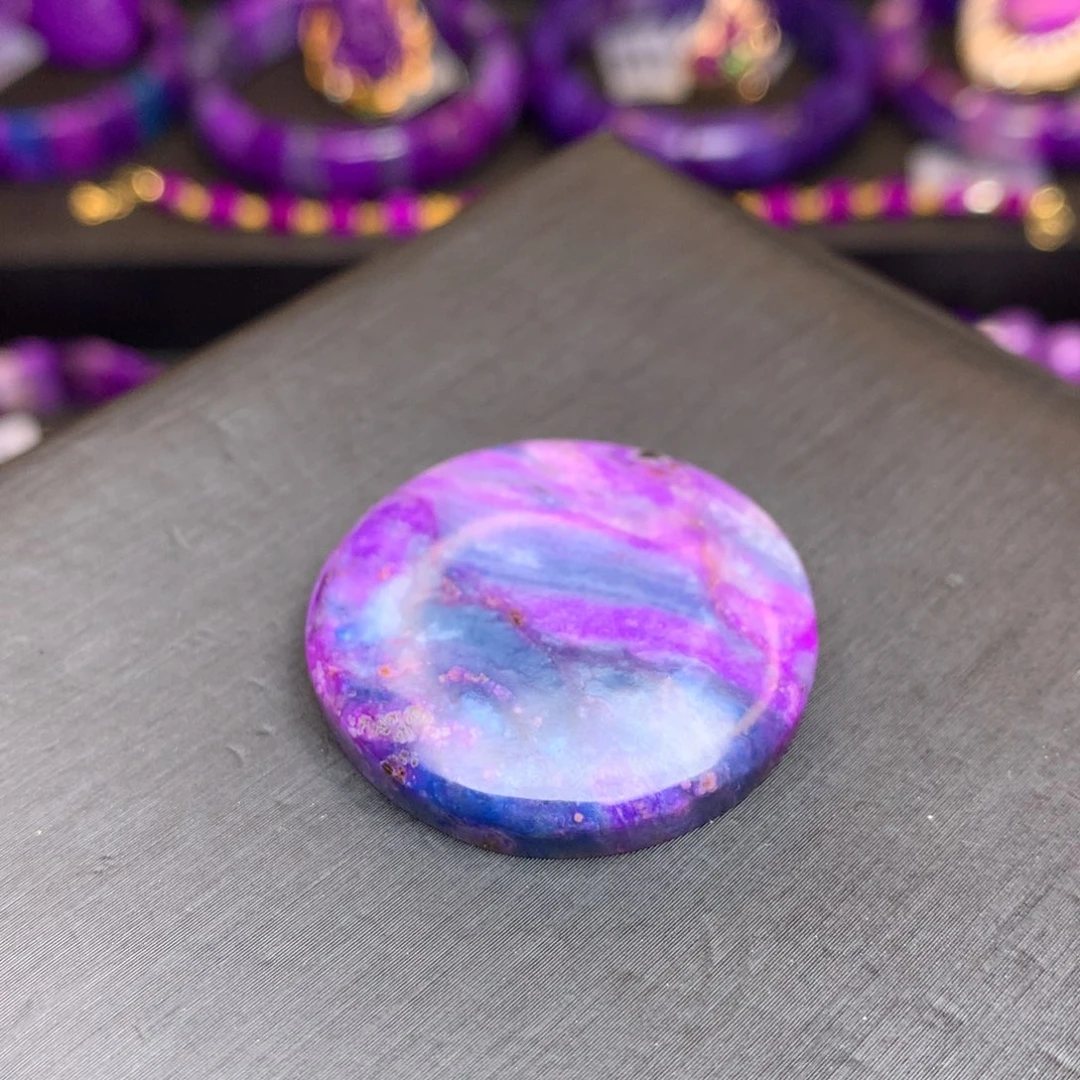 苏纪石（舒俱来）未镶嵌圆牌吊坠