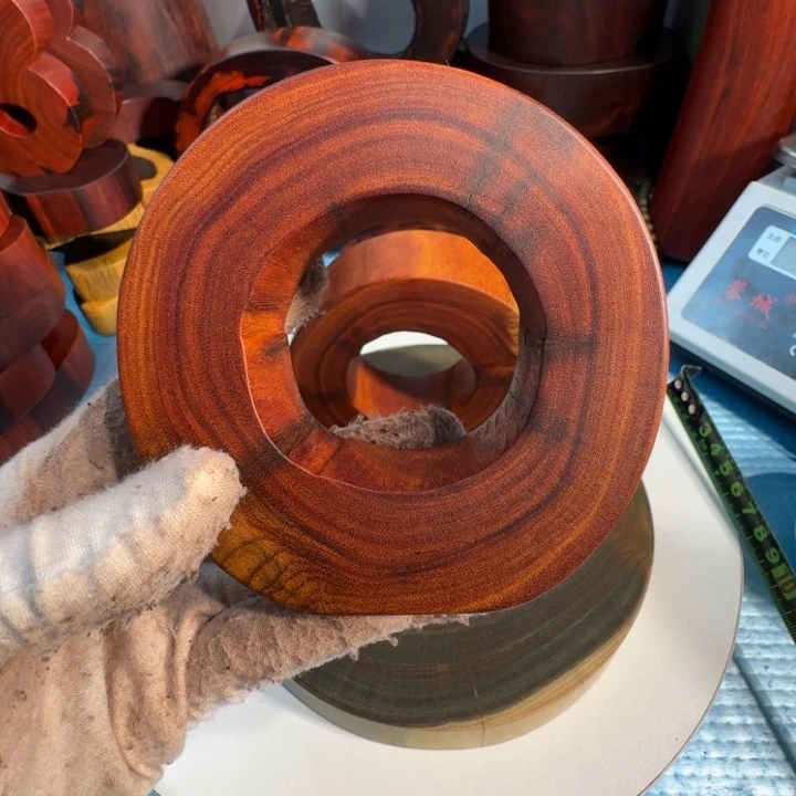 强***哥大果紫檀（缅甸花梨）