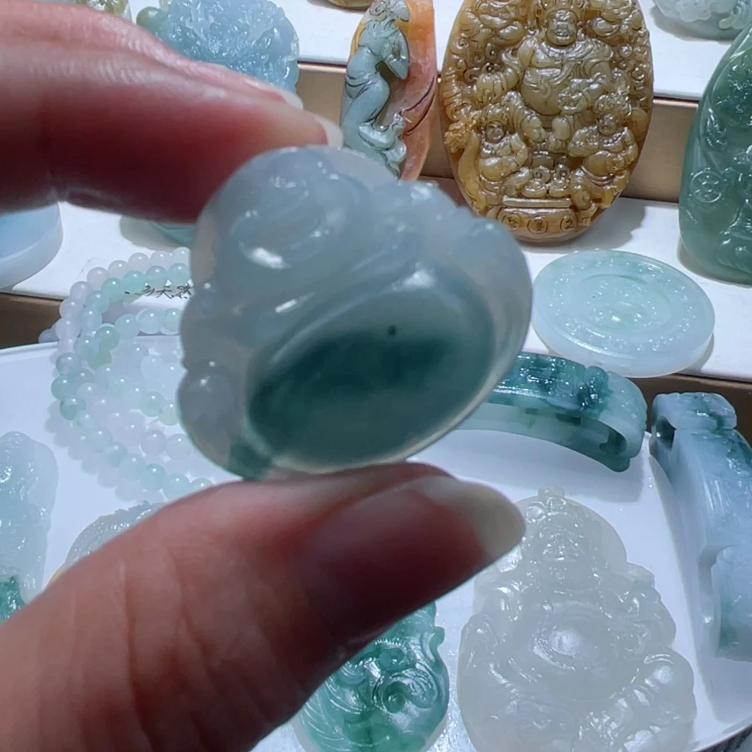 定制翡翠未镶嵌毛货