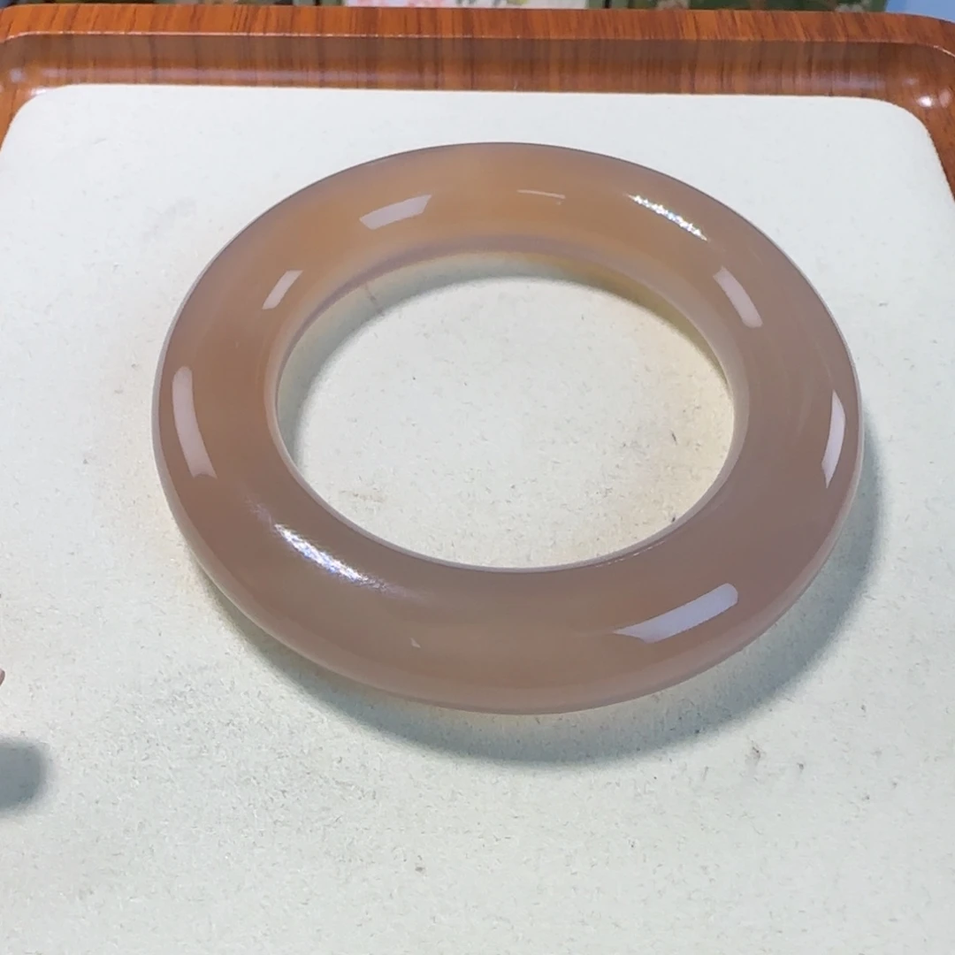 阿***啊玛瑙/玉髓未镶嵌手镯