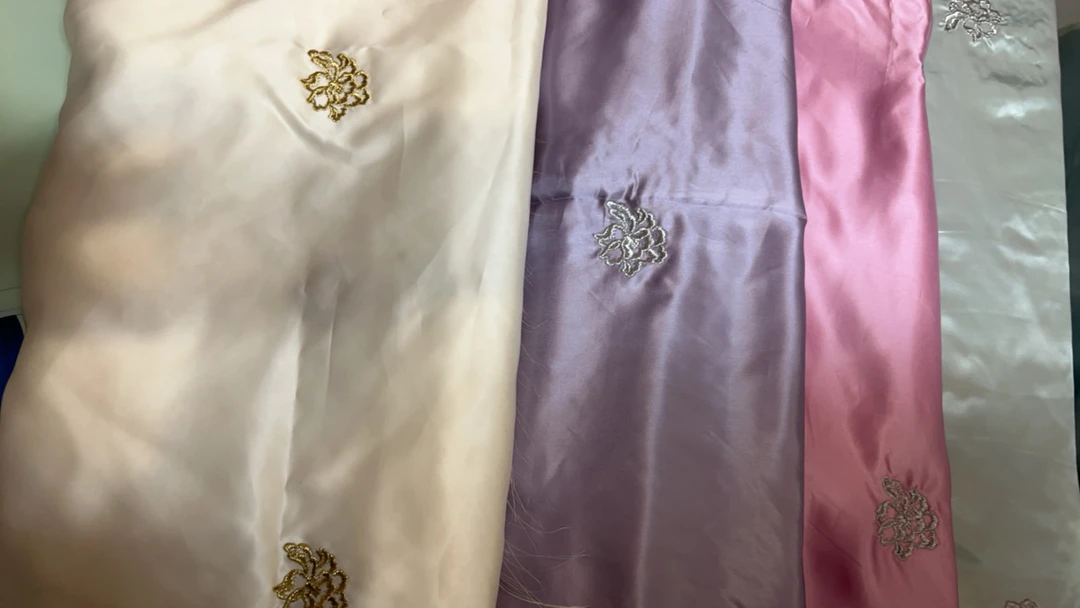 真丝绣花面料蒙古袍整衣面料