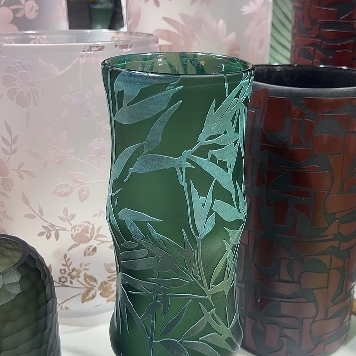 琉璃手工艺品绿色砂雕花瓶花器高30口10