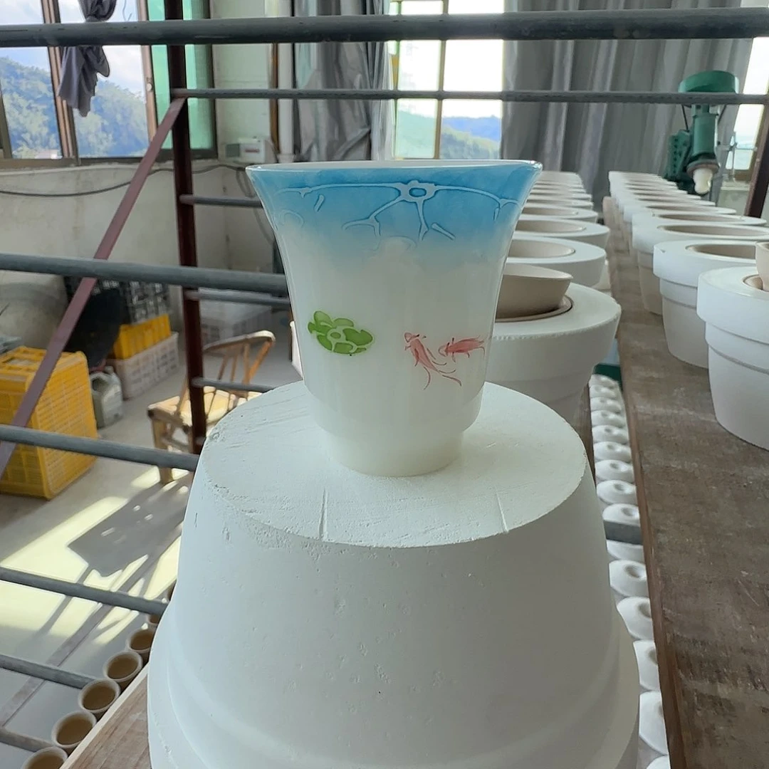 璞玉立体手绘主人杯容量约60毫升蓝色