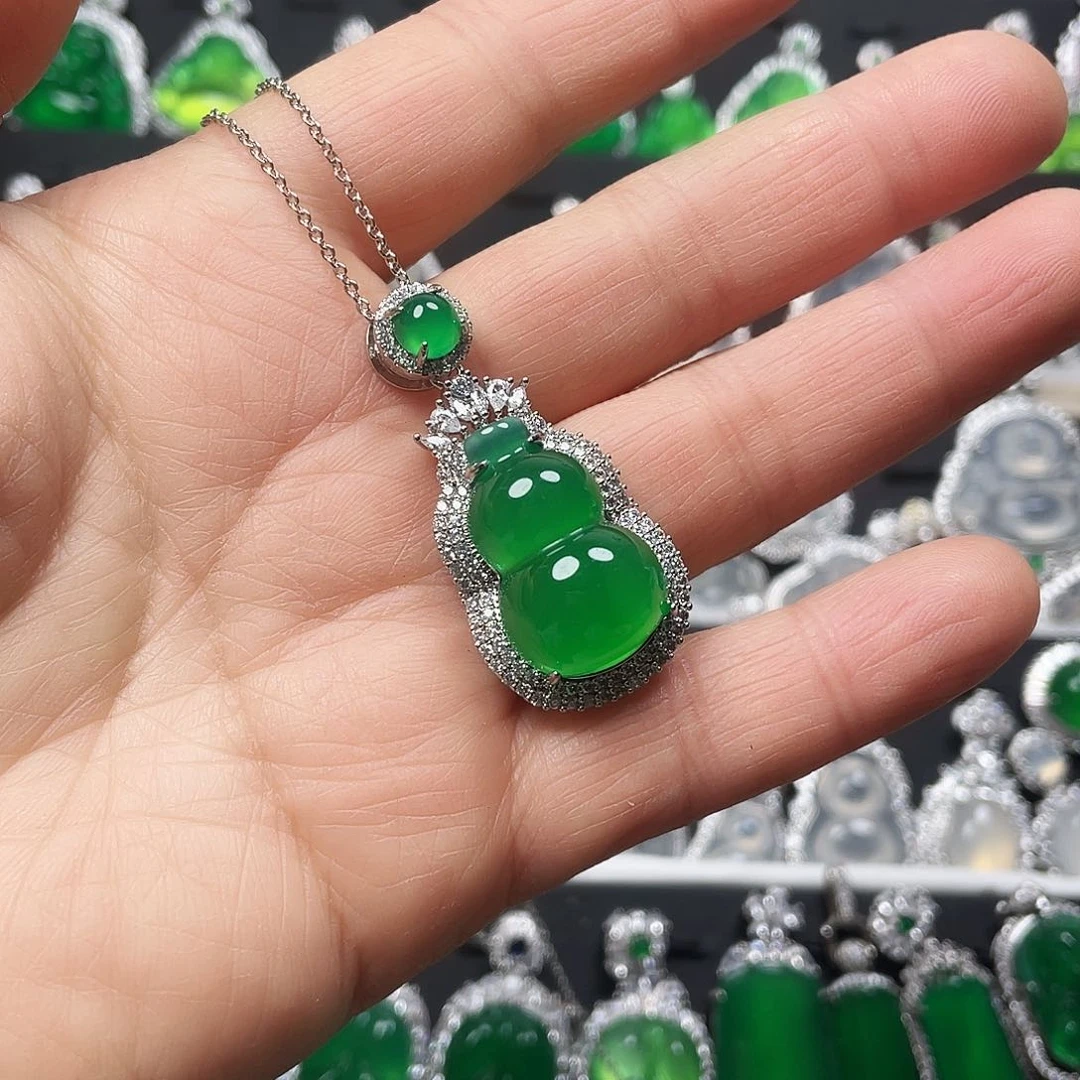 玛瑙/玉髓颈饰合金